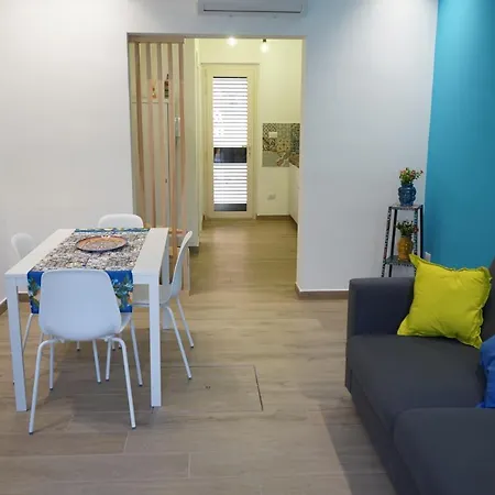 Torredigaffe Home, Casa Nella Piazzetta Del Borgo A Due Passi Dal Mare * Torre di Gaffe