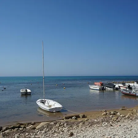 Torredigaffe Home, Casa Nella Piazzetta Del Borgo A Due Passi Dal Mare Holiday home