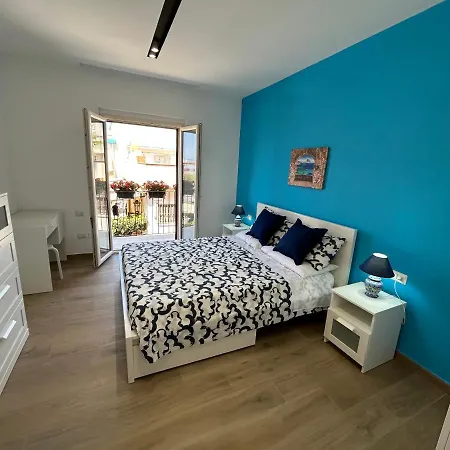 Torredigaffe Home, Casa Nella Piazzetta Del Borgo A Due Passi Dal Mare *
