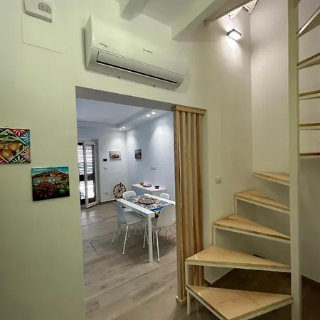 Torredigaffe Home, Casa Nella Piazzetta Del Borgo A Due Passi Dal Mare Torre di Gaffe