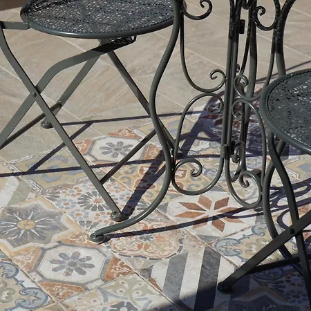 Torredigaffe Home, Casa Nella Piazzetta Del Borgo A Due Passi Dal Mare *